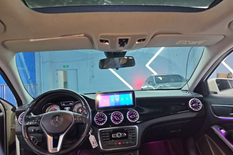 Used Mercedes-Benz GLA 2015 GLA 200 Headliner
