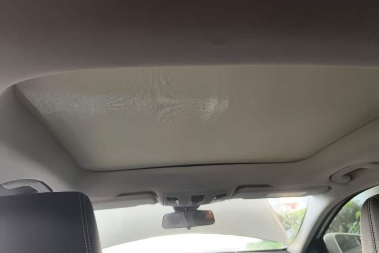 Used Mercedes-Benz GLA 2015 GLA 200 Fashion Model Headliner