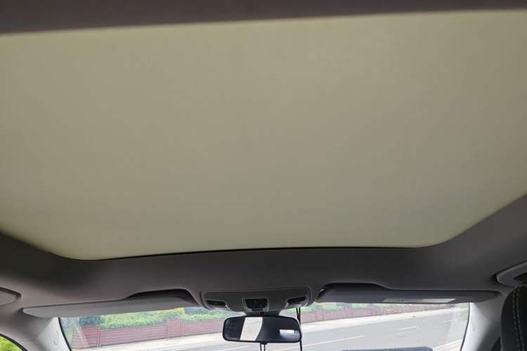 Used Mercedes-Benz GLA 2015 GLA 200 Fashion Model Headliner