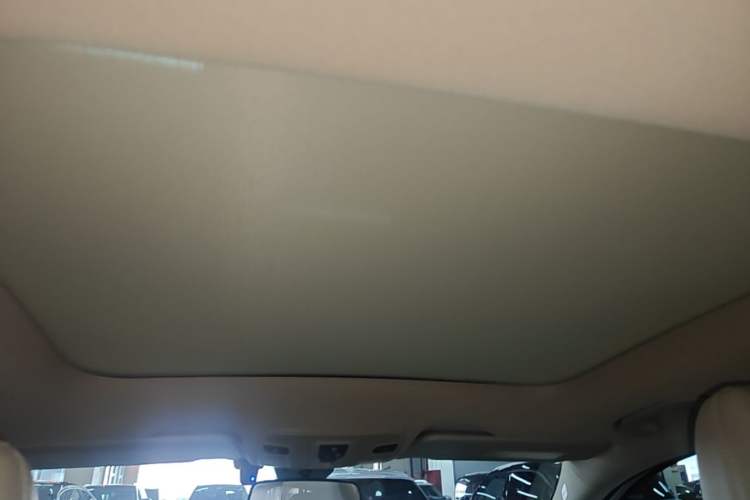 Used Mercedes-Benz GLA 2015 GLA 220 4MATIC Fashion Model Headliner