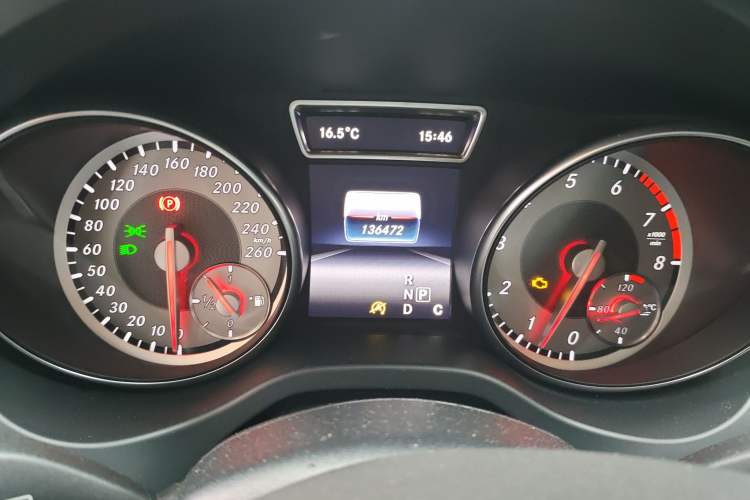 Used Mercedes-Benz GLA 2015 GLA 200 Fashion Model Instrument Cluster