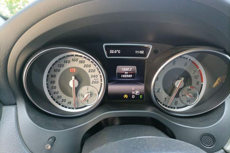 Used Mercedes-Benz GLA 2015 GLA 200 Fashion Model Instrument Cluster
