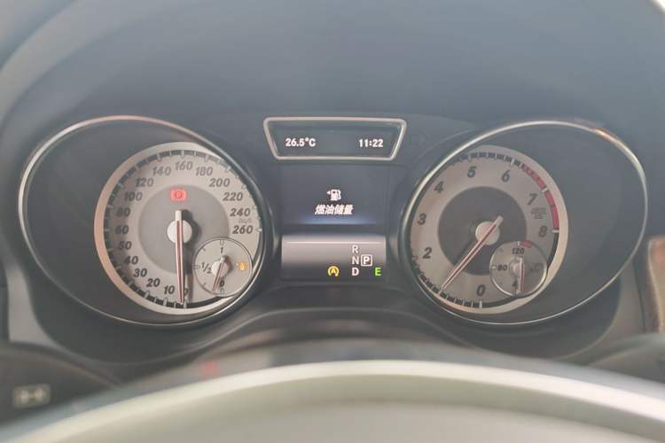 Used Mercedes-Benz GLA 2015 GLA 260 4MATIC Sport Edition Instrument Cluster