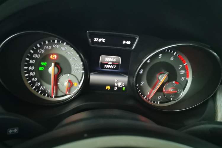 Used Mercedes-Benz GLA 2015 GLA 200 Fashion Model Instrument Cluster