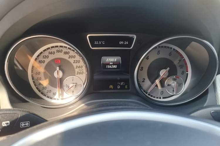 Used Mercedes-Benz GLA 2015 GLA 200 Fashion Model Instrument Cluster