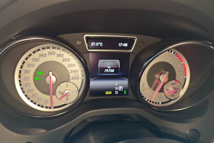 Used Mercedes-Benz GLA 2015 GLA 260 4MATIC Instrument Cluster