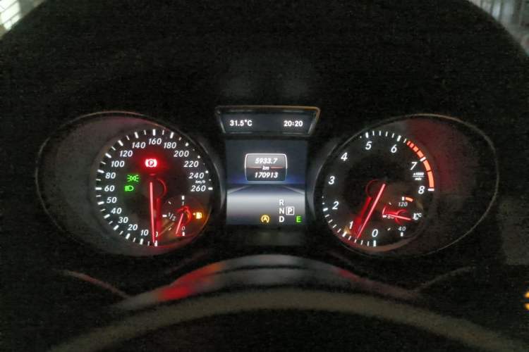 Used Mercedes-Benz GLA 2015 GLA 200 Fashion Model Instrument Cluster