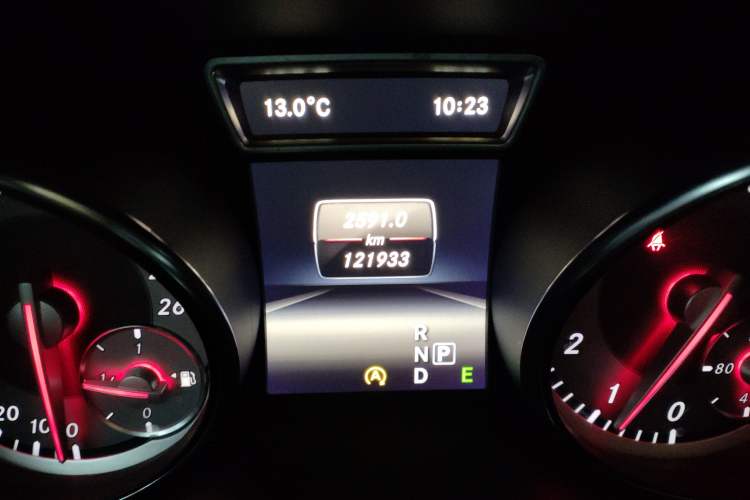 Used Mercedes-Benz GLA 2015 GLA 200 Fashion Model Instrument Cluster