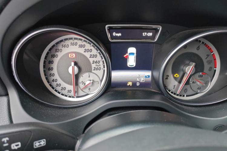 Used Mercedes-Benz GLA 2015 GLA 200 Sport Edition Instrument Cluster