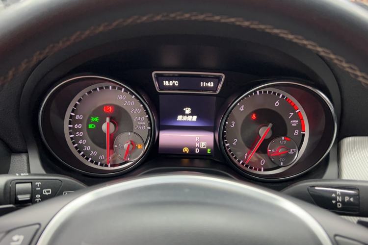 Used Mercedes-Benz GLA 2015 GLA 200 Fashion Model Instrument Cluster