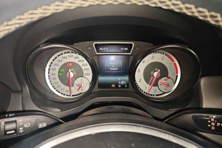 Used Mercedes-Benz GLA 2015 GLA 200 Sport Edition Instrument Cluster