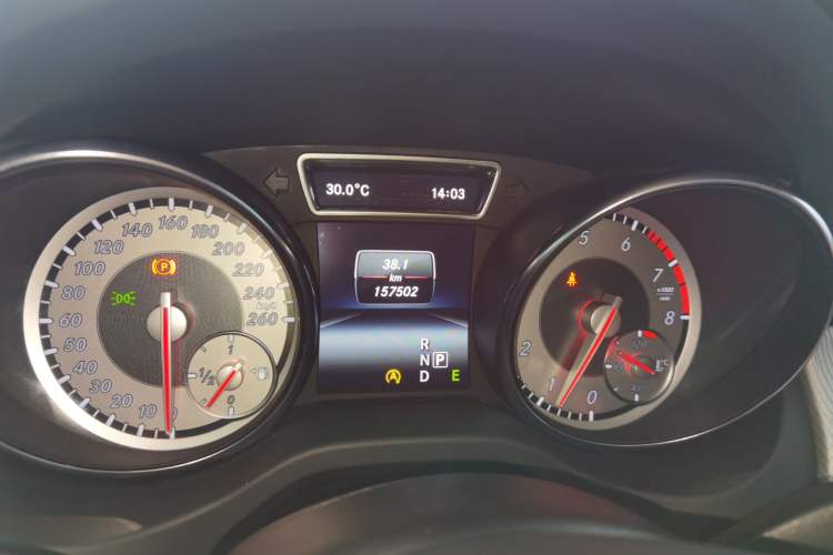 Used Mercedes-Benz GLA 2015 GLA 200 Instrument Cluster