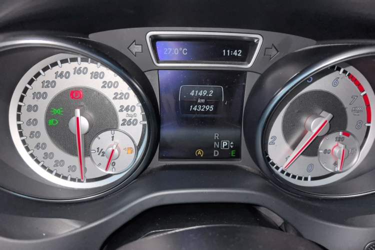 Used Mercedes-Benz GLA 2015 GLA 200 Sport Edition Instrument Cluster
