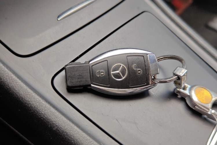 Used Mercedes-Benz GLA 2015 GLA 260 4MATIC Interior 1