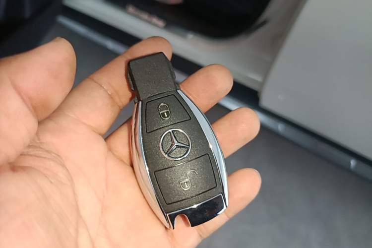 Used Mercedes-Benz GLA 2015 GLA 260 4MATIC Interior 1