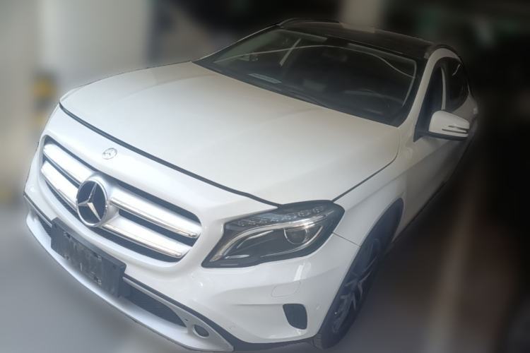 Used Mercedes-Benz GLA 2015 GLA 220 4MATIC Fashion Model Guazi used car, China used car export, Used car for sale, Used cars, Cheapest cars for sale