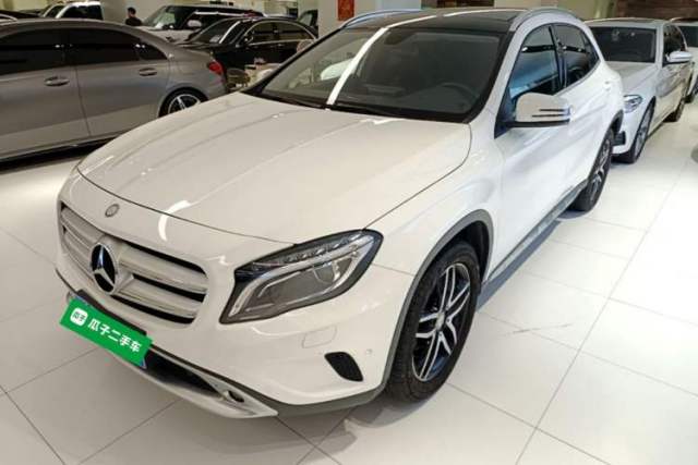 Used Mercedes-Benz GLA 2015 GLA 220 4MATIC Fashion Model
