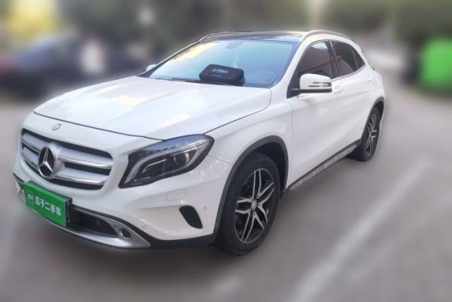 Used Mercedes-Benz GLA 2015 GLA 220 4MATIC Fashion Model