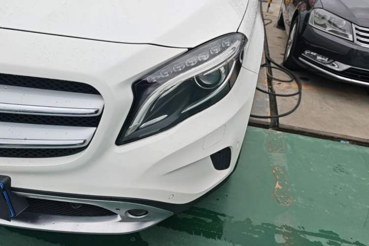 Used Mercedes-Benz GLA 2015 GLA 200 Fashion Model Left Front Headlight