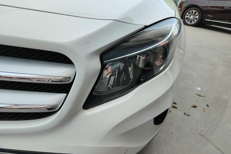 Used Mercedes-Benz GLA 2015 GLA 200 Sport Edition Left Front Headlight
