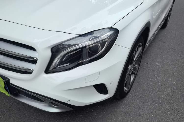 Used Mercedes-Benz GLA 2015 GLA 220 4MATIC Luxury Model Left Front Headlight