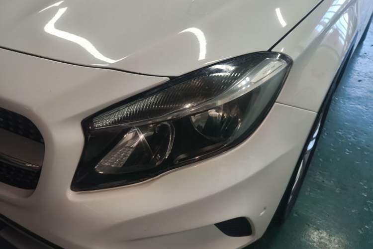 Used Mercedes-Benz GLA 2015 GLA 200 Sport Edition Left Front Headlight