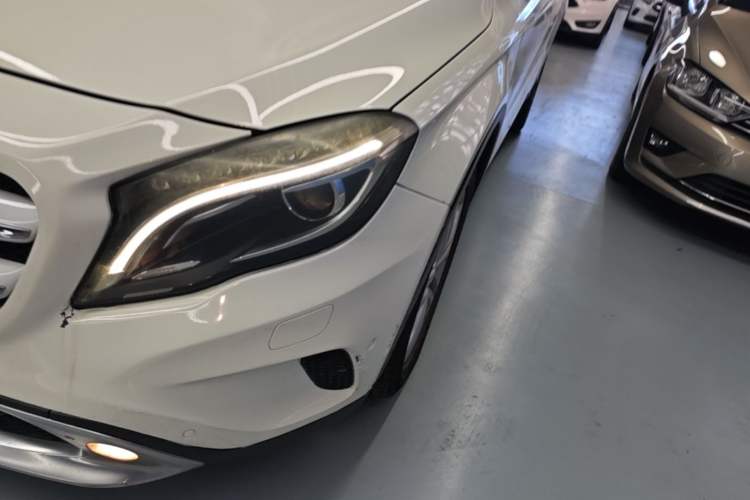 Used Mercedes-Benz GLA 2015 GLA 200 Left Front Headlight
