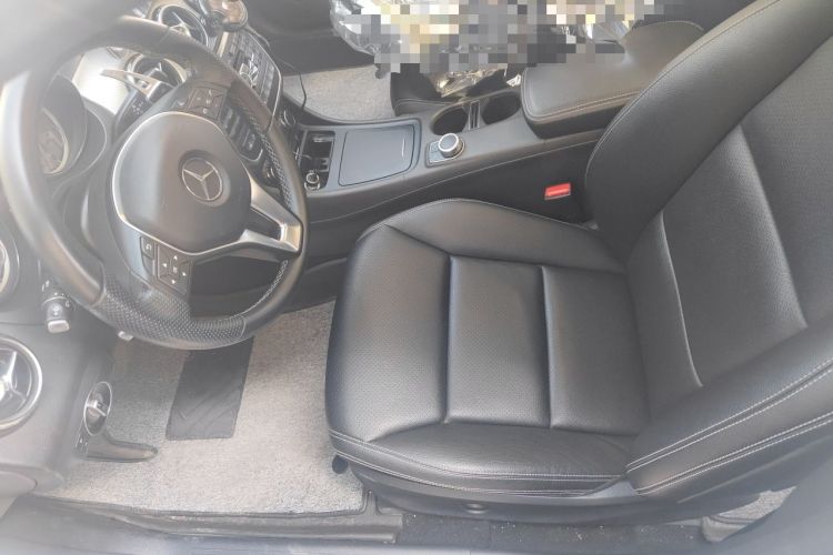 Used Mercedes-Benz GLA 2015 GLA 220 4MATIC Luxury Model Left Front Seat
