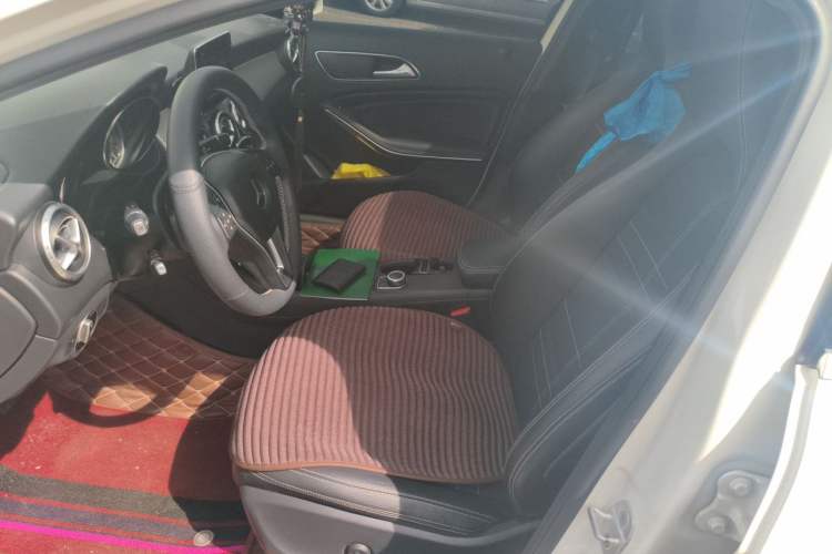 Used Mercedes-Benz GLA 2015 GLA 200 Left Front Seat