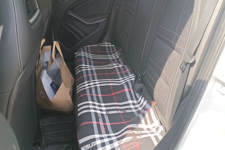 Used Mercedes-Benz GLA 2015 GLA 200 Left Rear Seat