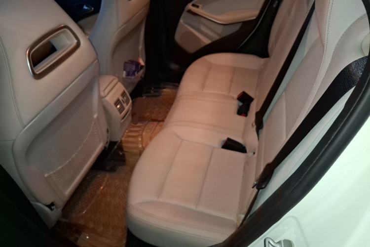 Used Mercedes-Benz GLA 2015 GLA 200 Sport Edition Left Rear Seat