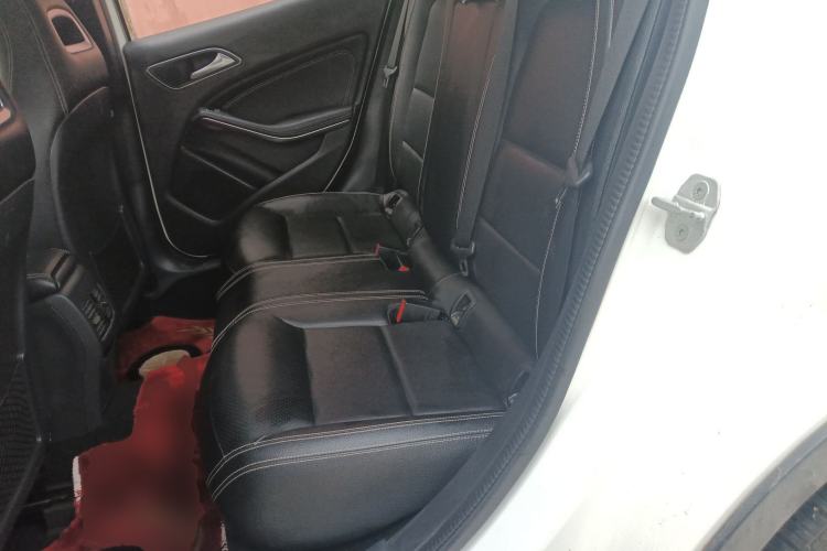 Used Mercedes-Benz GLA 2015 GLA 200 Sport Edition Left Rear Seat