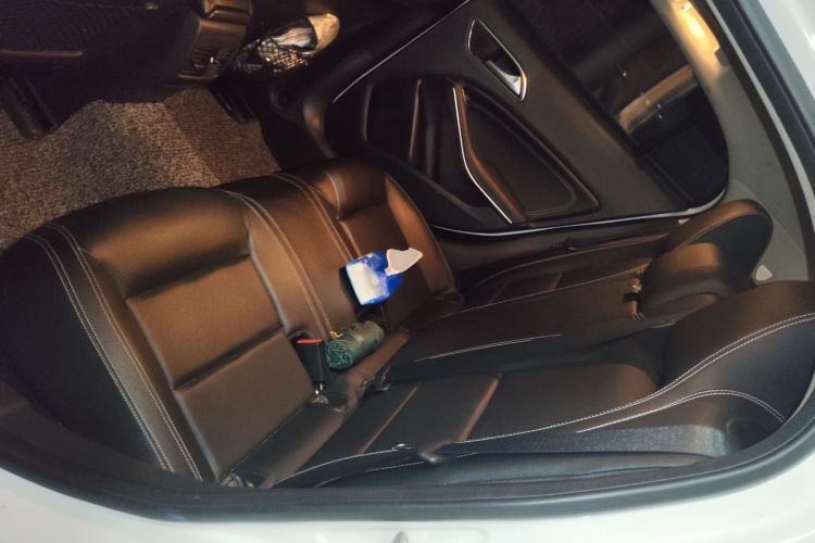 Used Mercedes-Benz GLA 2015 GLA 200 Sport Edition Left Rear Seat