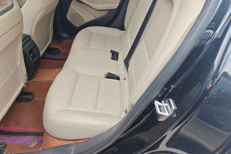 Used Mercedes-Benz GLA 2015 GLA 220 4MATIC Luxury Model Left Rear Seat