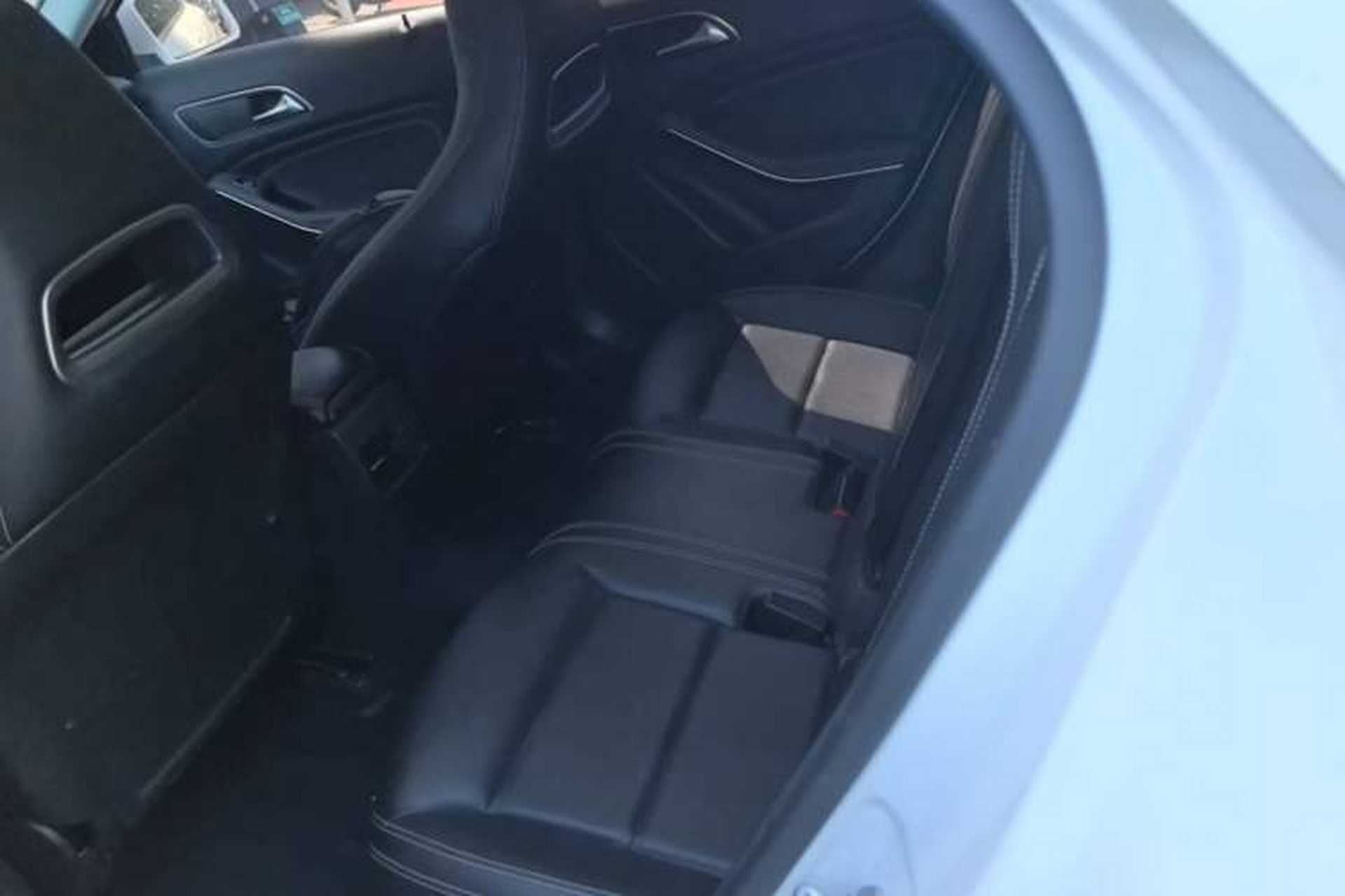 Used Mercedes-Benz GLA 2015 GLA 200 Fashion Model Left Rear Seat