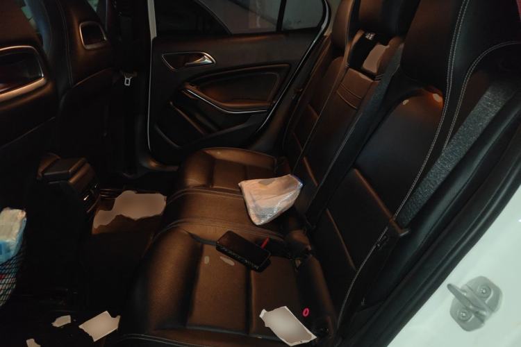 Used Mercedes-Benz GLA 2015 GLA 220 4MATIC Luxury Model Left Rear Seat