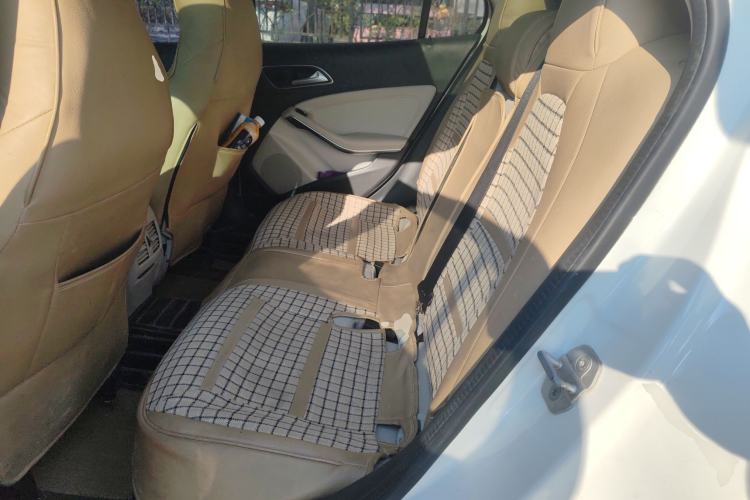 Used Mercedes-Benz GLA 2015 GLA 200 Sport Edition Left Rear Seat