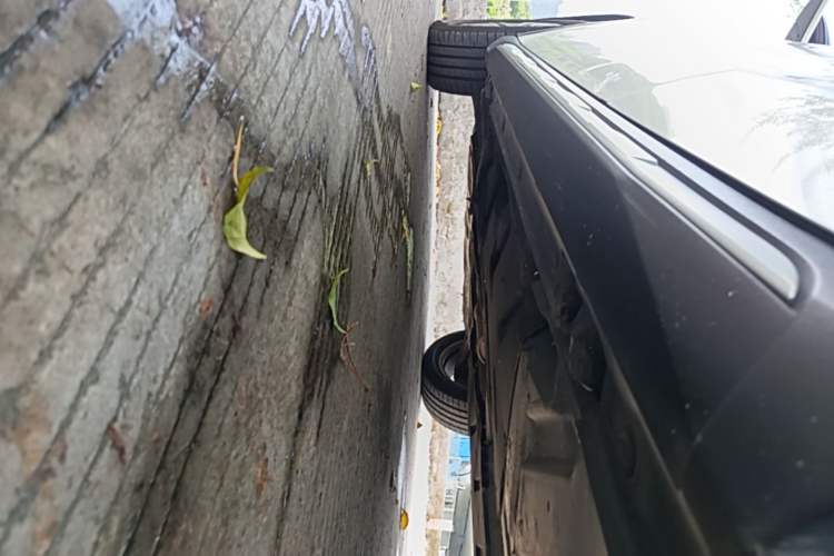 Used Mercedes-Benz GLA 2015 GLA 200 Sport Edition Left Side Sill