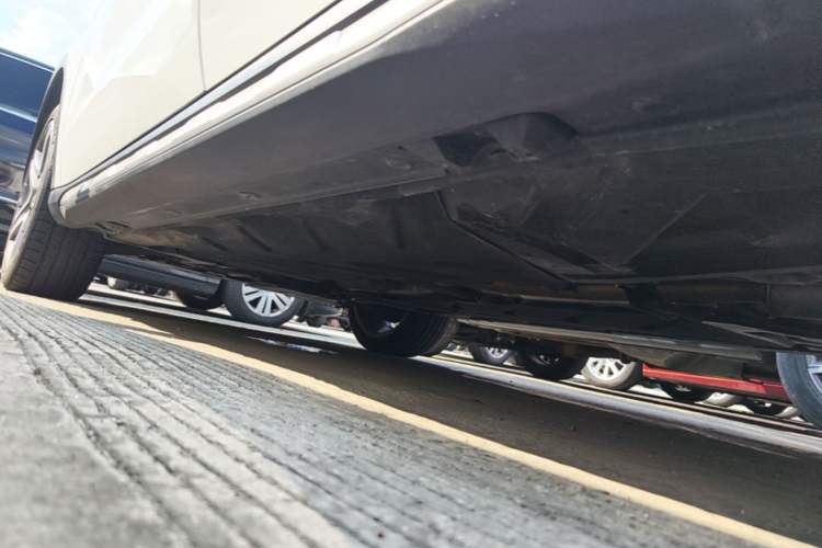 Used Mercedes-Benz GLA 2015 GLA 260 4MATIC Sport Edition Left Side Sill