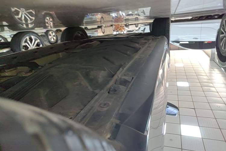 Used Mercedes-Benz GLA 2015 GLA 200 Sport Edition Left Side Sill