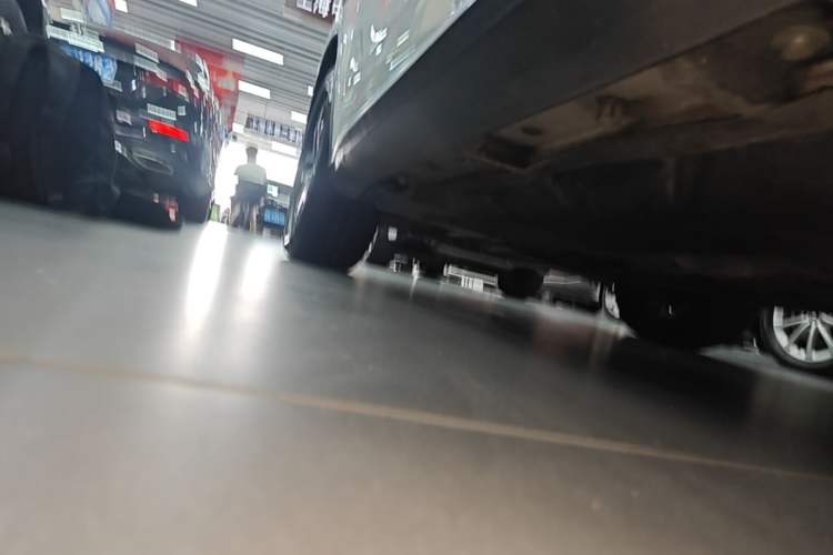 Used Mercedes-Benz GLA 2015 GLA 220 4MATIC Fashion Model Left Side Sill
