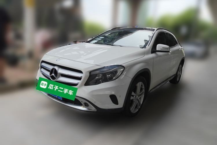 Used Mercedes-Benz GLA 2015 GLA 200 Sport Edition Guazi used car, China used car export, Used car for sale, Used  cars, Cheapest cars for sale