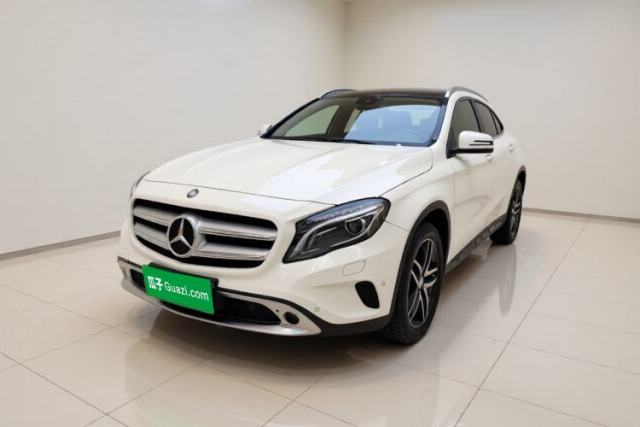 Used Mercedes-Benz GLA 2015 GLA 220 4MATIC Fashion Model