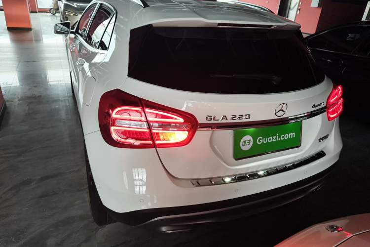 Used Mercedes-Benz GLA 2015 GLA 220 4MATIC Fashion Model Rear