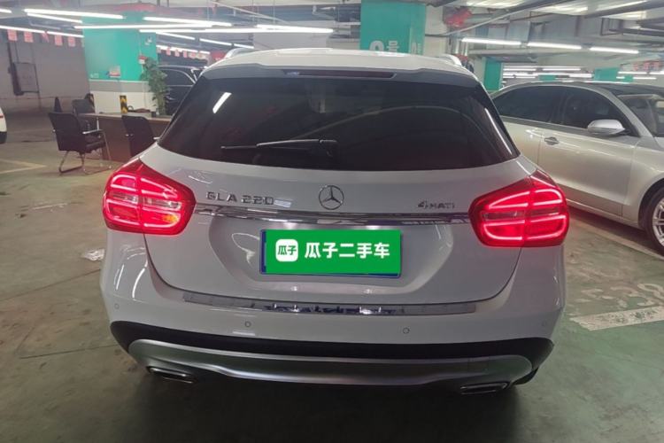 Used Mercedes-Benz GLA 2015 GLA 220 4MATIC Luxury Model Rear
