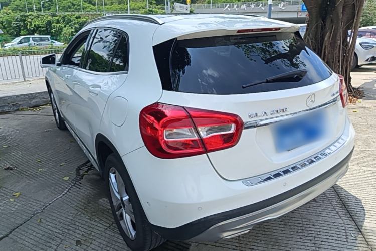 Used Mercedes-Benz GLA 2015 GLA 200 Sport Edition Rear Left 45 Deg