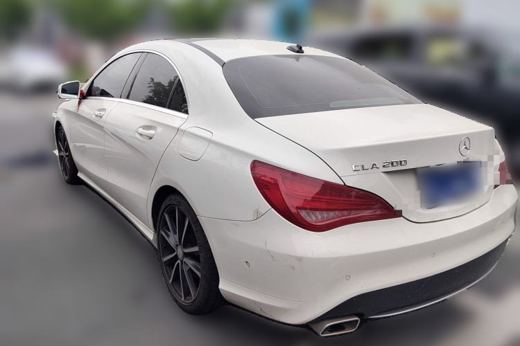 Used Mercedes-Benz GLA 2015 GLA 200 Rear Left 45 Deg