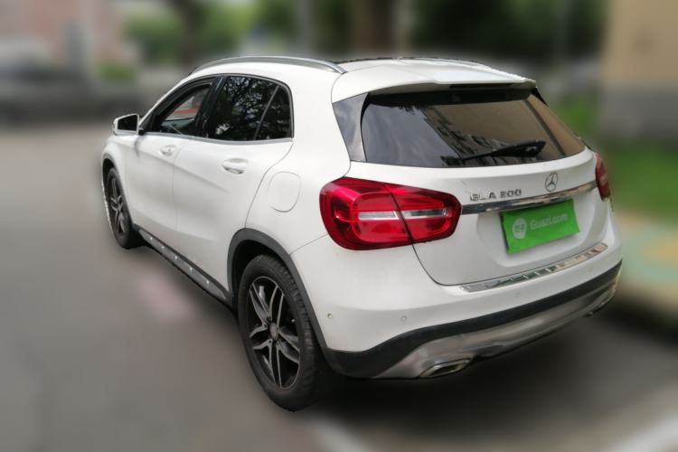 Used Mercedes-Benz GLA 2015 GLA 200 Fashion Model Rear Left 45 Deg