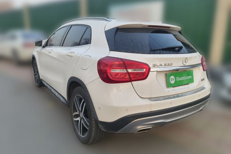 Used Mercedes-Benz GLA 2015 GLA 200 Fashion Model Rear Left 45 Deg