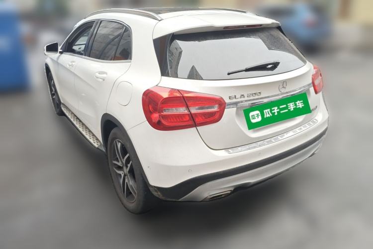 Used Mercedes-Benz GLA 2015 GLA 200 Fashion Model Rear Left 45 Deg